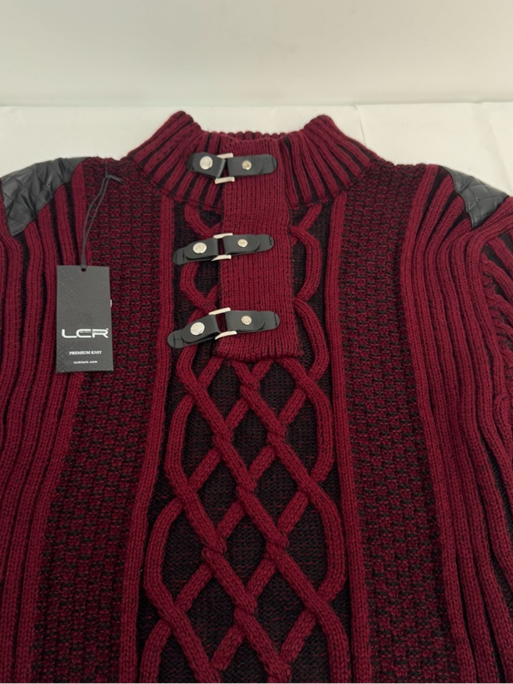 NWT LCR black edition Sweater Men’s Size XXL  Buckle Details & Shoulder Patches